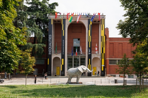 Esposto alla Triennale Milano l’elefante della N...