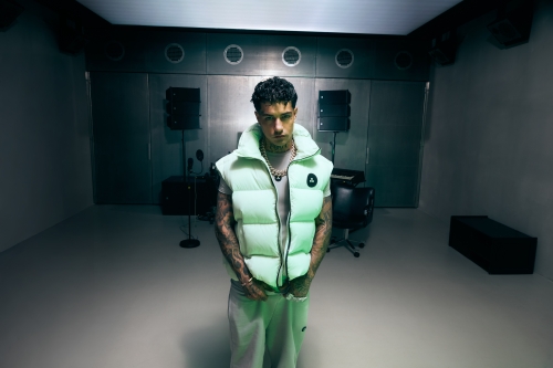 Peuterey e Tony Effe: la capsule Plurals debutta a...